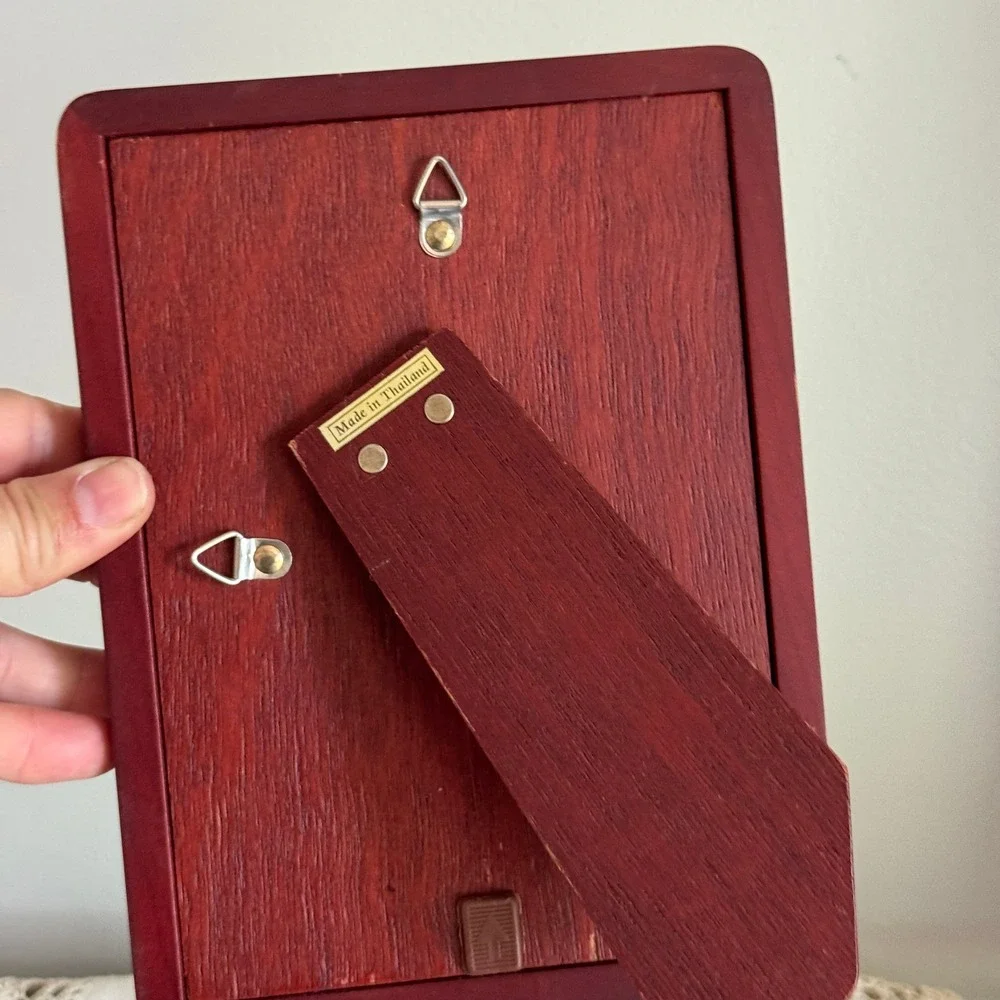 Genuine Solid Wood 5x7 Picture Frame Cherry Finish Tabletop Wall Mount Gallery